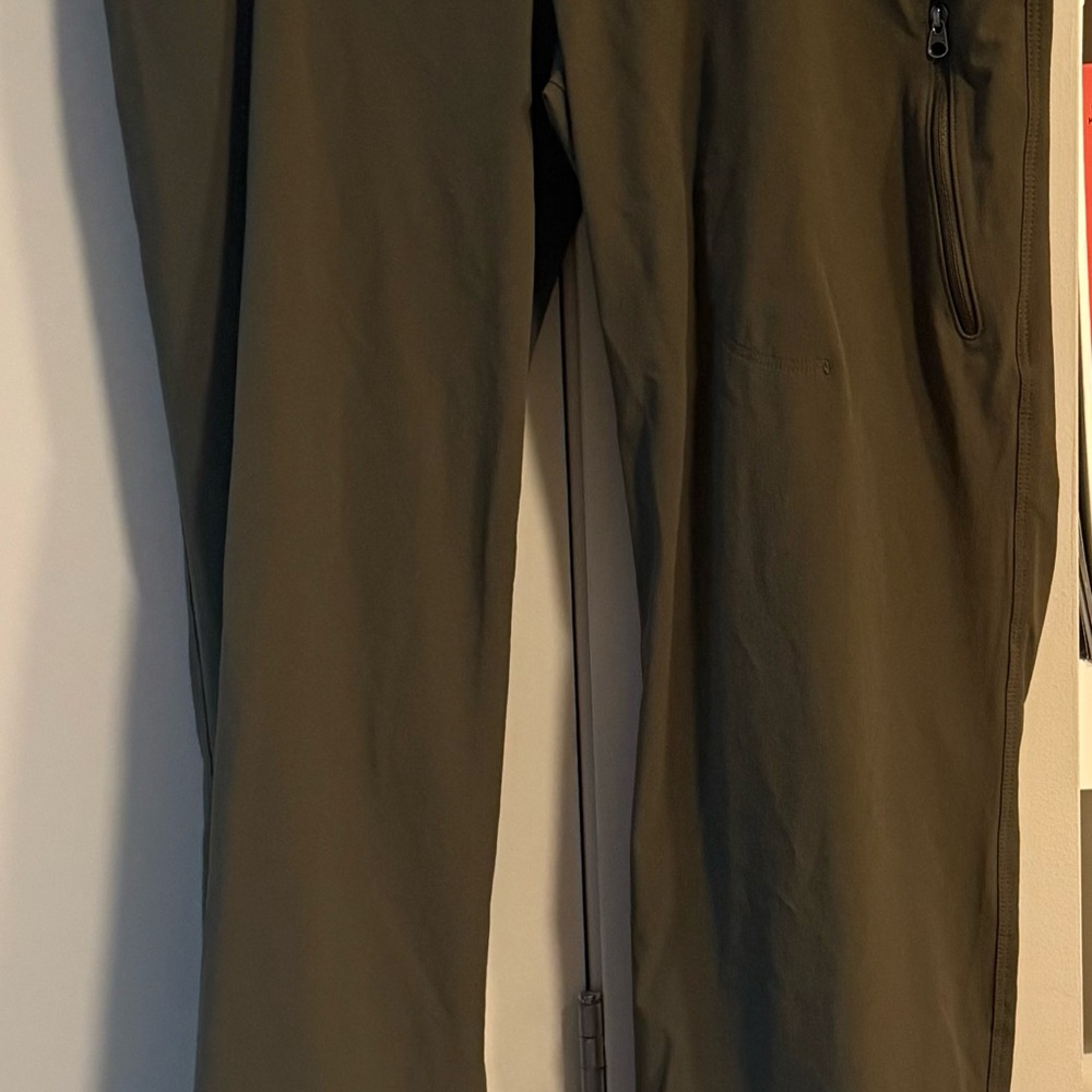 Women’s 6 Outdoor Research Hiking Pants
